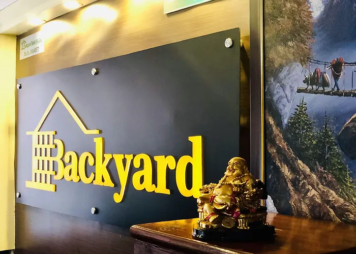 Hotel Backyard 3*