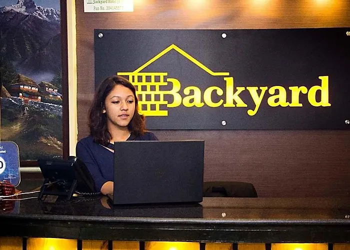 Backyard Hotel 3*